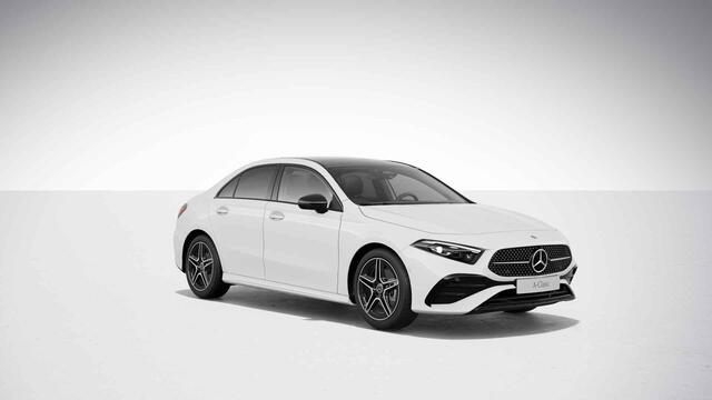 Mercedes-Benz A-KLASSE 180 Star Edition AMG Line | Night | Panoramadak | Multibeam | Widescreen | Stoelverwarming |