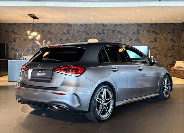 Mercedes-Benz A-KLASSE 200 AMG Pakket I Automaat I WideScreen