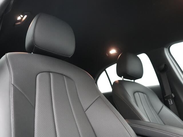 Mercedes-Benz A-KLASSE 250 e Progressive PHEV 218pk Dealer O.H. | Camera | Lederen Sportstoelen Ventilatie & Verwarmd | Burmester Audio | Blis | Sfeerverlichting | Apple Carplay | LED Koplampen | Cruise Control | Navigatie | DAB | 19"L.M | Plug In Hybrid