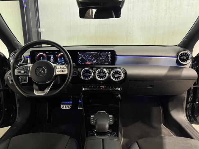 Mercedes-Benz A-KLASSE 250 e AMG | navi | sfeer verlichting | led | trekhaak |