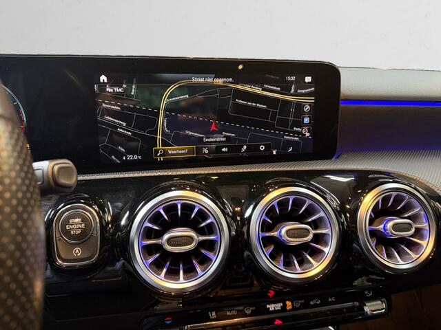 Mercedes-Benz A-KLASSE 180 Business Solution AMG Aut- Panoramadak, Burmester Audio, Sfeerverlichting, Xenon Led, South Seas Blue Metallic