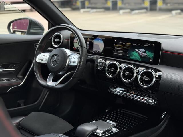 Mercedes-Benz A-KLASSE 200 Bns Sol. AMG | Pano | 1e Eig. |
