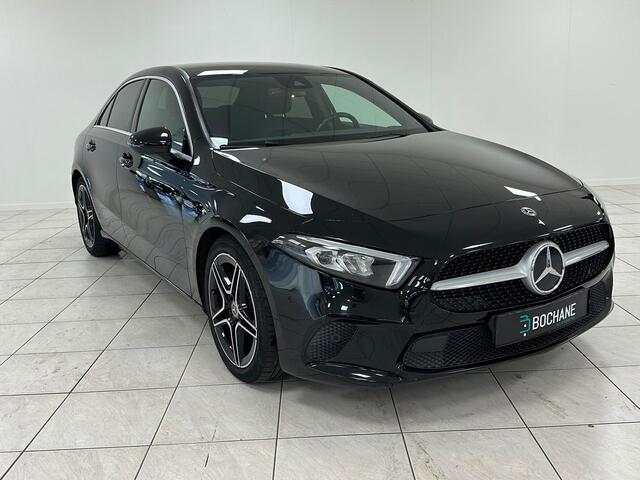 Mercedes-Benz A-KLASSE 200 Premium TREKHAAK | HALF LEDER | ACHTERUITRIJCAMERA
