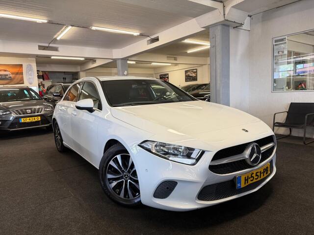 Mercedes-Benz A-KLASSE 180 Bns Solution*Carplay*Camera*Led*Velgen