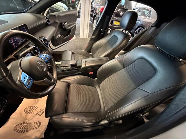 Mercedes-Benz A-KLASSE 180 Bns Solution*Carplay*Camera*Led*Velgen
