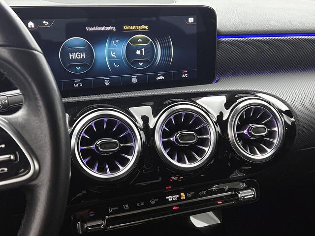 Mercedes-Benz A-KLASSE 250 e Business Solution AMG Limited | AMG-Line exterieur | Achteruitrijcamera | Sfeerverlichting | Stoelverwarming |Trekhaak | NIghtpakket | 24 Maanden Mercedes-Benz Certified Garantie