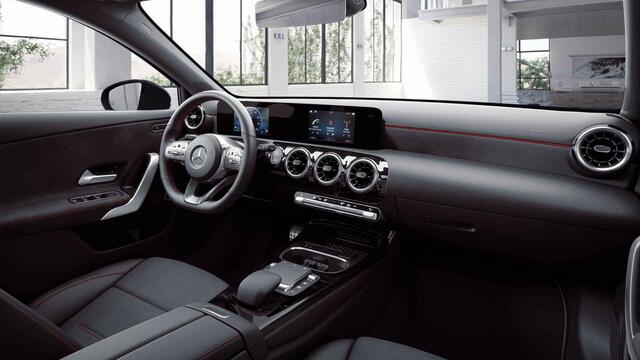 Mercedes-Benz A-KLASSE 180 Business Solution AMG | Night | Parkassistent | Sportstoelen | Stoelverwarming | Apple carplay |