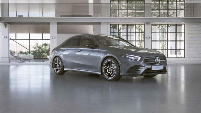 Mercedes-Benz A-KLASSE 180 Business Solution AMG | Night | Parkassistent | Sportstoelen | Stoelverwarming | Apple carplay |