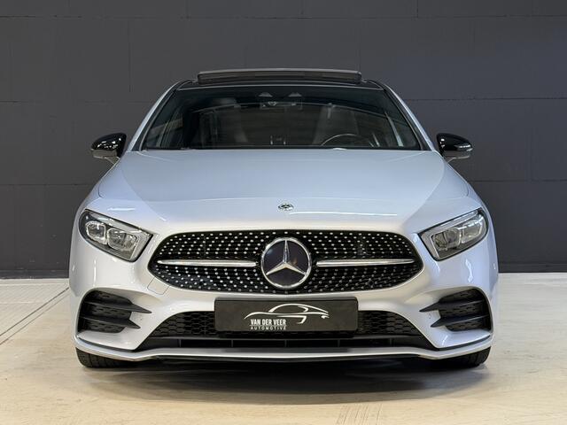 Mercedes-Benz A-KLASSE 180 Business Solution AMG | Panoramadak | Camera | Carplay | Stoelverwarming