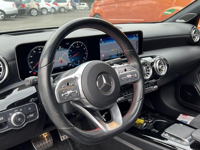 Mercedes-Benz A-KLASSE 220 4MATIC Premium Plus | Nieuw binnen | Pano | Navi | NAP