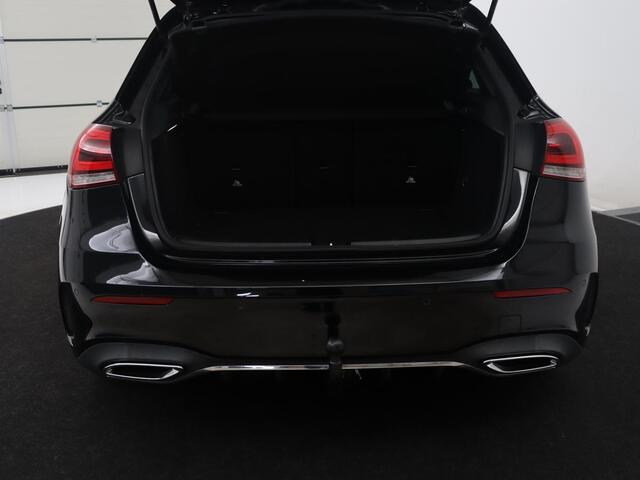 Mercedes-Benz A-KLASSE 250 Premium Plus | AMG Line | Pano.Dak | Stoelverwarming | LED