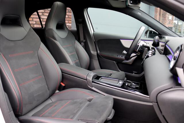 Mercedes-Benz A-KLASSE 250 e AMG Line | Panoramadak | Memory | Distronic | HUD | Keyless Go | Advanced Sound System | Sfeerverlichting | Multibeam LED | Augmented Reality |
