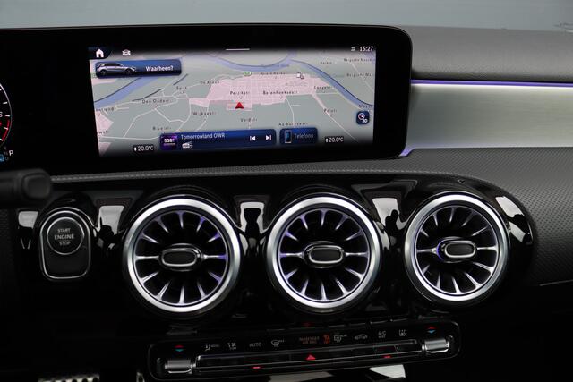 Mercedes-Benz A-KLASSE 250 e AMG Line | Panoramadak | Memory | Distronic | HUD | Keyless Go | Advanced Sound System | Sfeerverlichting | Multibeam LED | Augmented Reality |