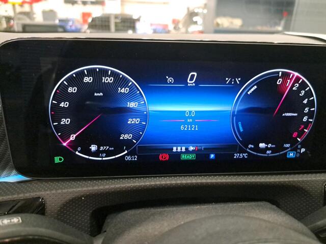 Mercedes-Benz A-KLASSE 250 e Plug-In Hybride Night Pakket | 18 Inch Velgen | Ledkoplampen | Memory stoelen | Stoelverwarming | Sfeerverlichting. Inclusief 24 maanden MB Certified garantie voor Europa.