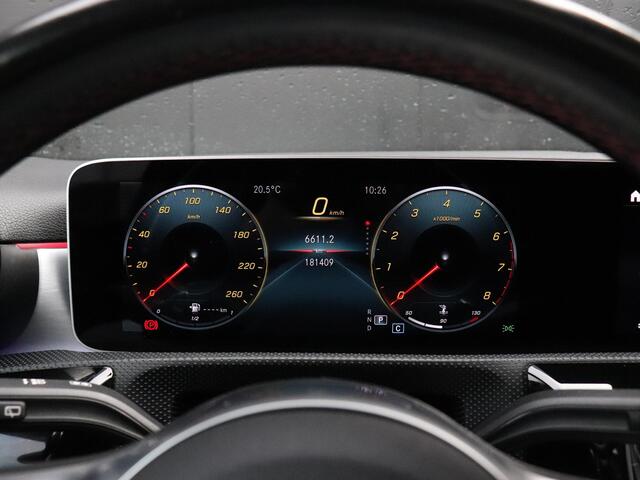 Mercedes-Benz A-KLASSE 180 Business Solution | AMG LINE | MEMORY | PANO-DAK | CAMERA | NAVI | CRUISE | APPLE CARPLAY | STOELVERW. |