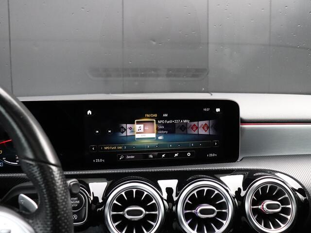Mercedes-Benz A-KLASSE 180 Business Solution | AMG LINE | MEMORY | PANO-DAK | CAMERA | NAVI | CRUISE | APPLE CARPLAY | STOELVERW. |