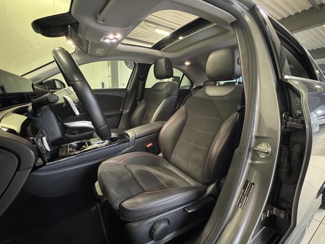 Mercedes-Benz A-KLASSE 200 AMG Upgrade | Panoramadak | Stoelverwarming | Navigatie | 1e eig.