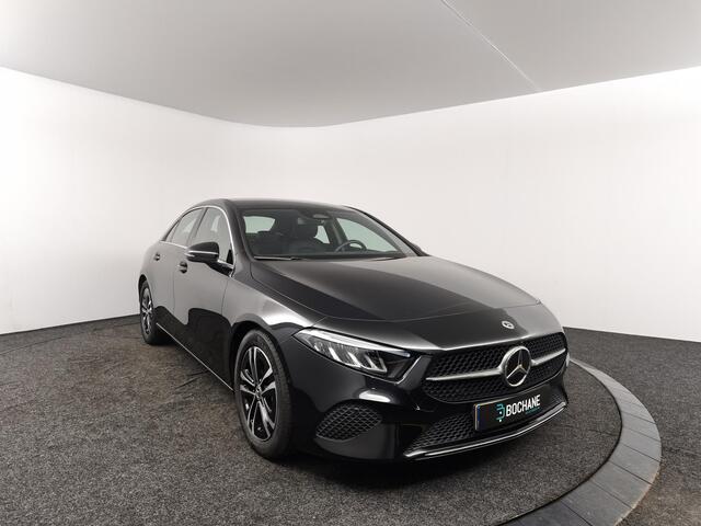 Mercedes-Benz A-KLASSE 180 Business Line | Camera | Navigatie | Climate Control | Stoelverwarming |