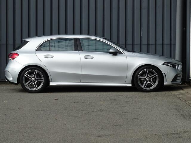 Mercedes-Benz A-KLASSE 200 Business Solution AMG | Wide Screen | High-performance LED