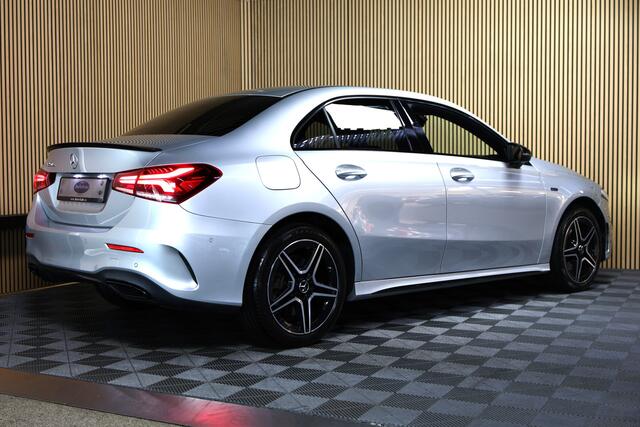 Mercedes-Benz A-KLASSE 250 e Business AMG VIRTUAL NAVI CLIMA KEYLSS START SFEER CAMERA '20