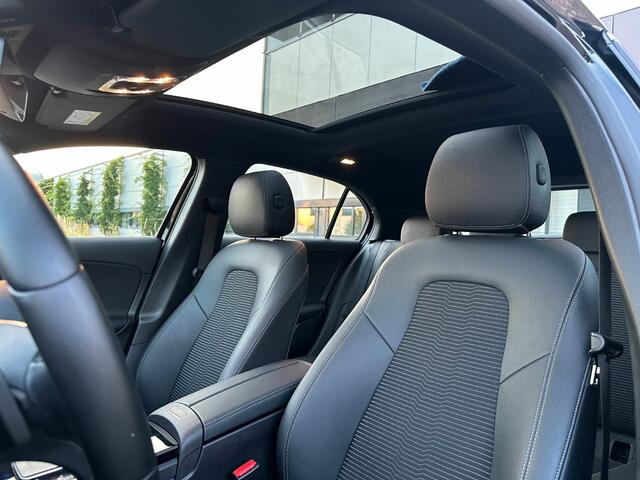 Mercedes-Benz A-KLASSE 250e ** MULTIBEAM LED, PANO, HALF-LEDER, MEMORY, VERW. ST, 18-inch LMV ** 1e EIG - UNFALLFREI ** ** INFORMEER OOK NAAR ONZE AANTREKKELIJKE FINANCIAL-LEASE TARIEVEN **