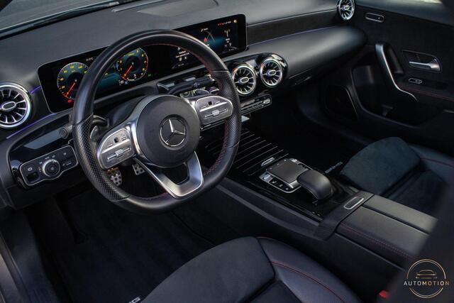 Mercedes-Benz A-KLASSE 200 Business Solution AMG PANO CAMERA ACC BURMESTER MEMORY STOELVERWARMING