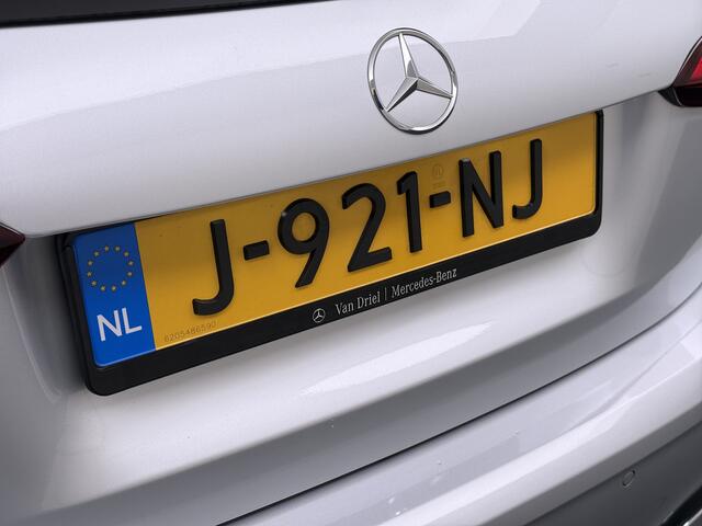 Mercedes-Benz A-KLASSE A 180 AMG line | Night Pano Sfeer