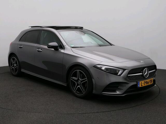 Mercedes-Benz A-KLASSE 180 Business Solution AMG AMG Line | Night Pakket | Panorama Schuif-Kanteldak | Sfeerverlichting | Stoelverwarming | Ledkoplampen. Inclusief 24 maanden Mercedes-Benz Certified garantie voor Europa.