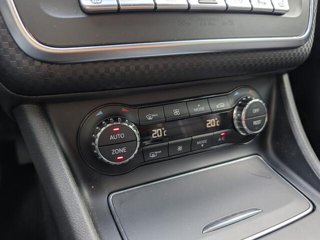 Mercedes-Benz A-KLASSE 200 A200 156PK | Trekhaak | Navi | Camera | PDC | Half leer | Cruise | Climate Control