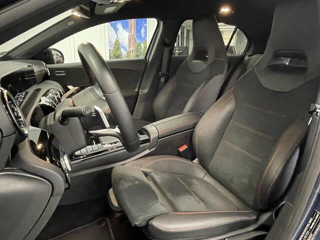 Mercedes-Benz A-KLASSE 180 AMG Line | Trekhaak | Origineel NL-auto | Camera | Stoelverwarming | Apple Carplay & Android Auto