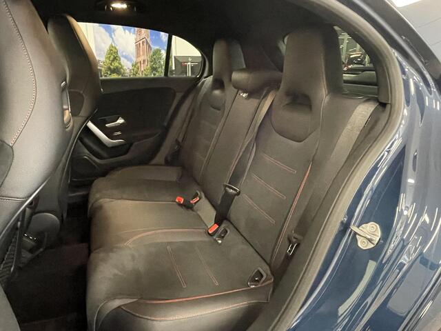 Mercedes-Benz A-KLASSE 180 AMG Line | Trekhaak | Origineel NL-auto | Camera | Stoelverwarming | Apple Carplay & Android Auto