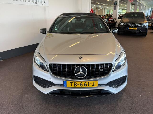 Mercedes-Benz A-KLASSE 180 AMG White Art | Automaat | Panoramadak | Achteruitrijcamera | Origineel Nederlands | Cruise control | Climate control | Adaptief onderstel | 18''INCH AMG | Navigatie