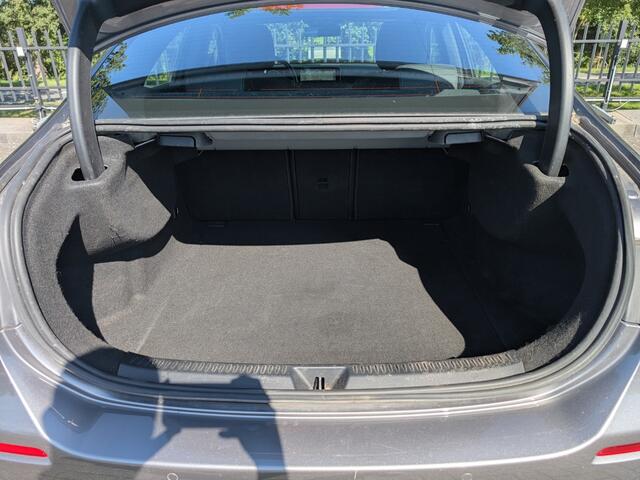Mercedes-Benz A-KLASSE 200 | 163PK | Business + | Trekhaak | ACC | ECC | Stoelverw. | Halfleer | Camera | PDC | Lichtmetaal |