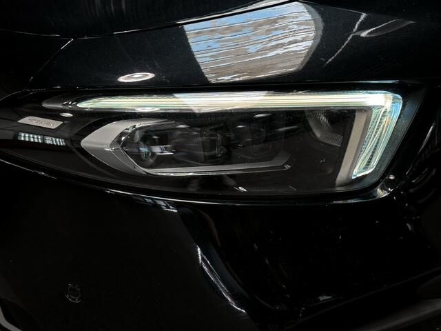 Mercedes-Benz A-KLASSE A200 AMG Memory|Multibeam|Panorama|Sfeerlicht|Camera|Carplay|Keyless