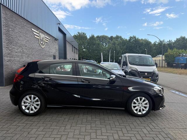 Mercedes-Benz A-KLASSE 180 Business Solution | 1E EIGENAAR | 3/6/12 MND GARANTIE | LED | CRUISE | CAMERA | STOELVERW. | BLUETOOTH |