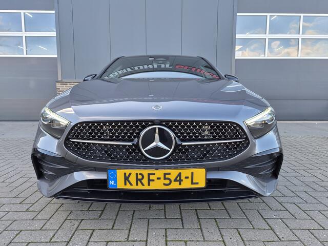 Mercedes-Benz A-KLASSE 200 AMG Line,Keyless Go,Pano,Camera,Sfeerverlichting,Enz