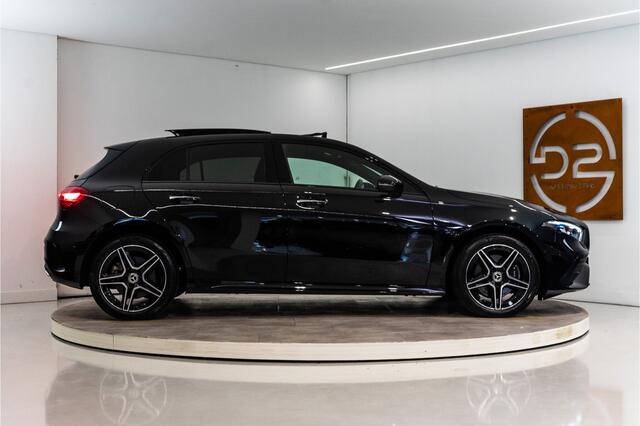 Mercedes-Benz A-KLASSE 250 e Premium AMG Facelift 218PK | Pano | Sfeer | Keyless | Carplay | 12 MND Garantie