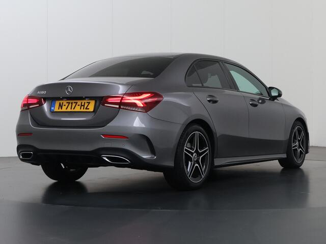 Mercedes-Benz A-KLASSE 180 Business Solution AMG | Night | Parkassistent | Sportstoelen | Stoelverwarming | Apple carplay |