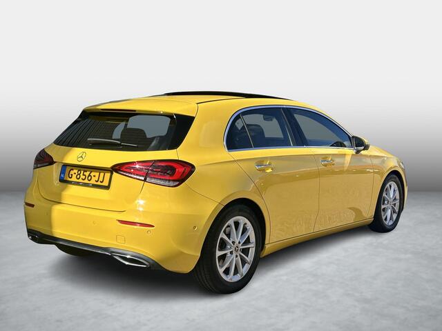 Mercedes-Benz A-KLASSE 220 Launch Edition Premium Plus | Panoramadak | Burmester | Stoelverwarming