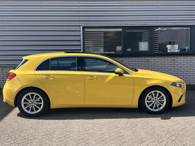 Mercedes-Benz A-KLASSE 220 Launch Edition Premium Plus | Panoramadak | Burmester | Stoelverwarming