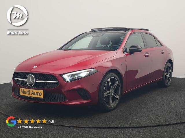 Mercedes-Benz A-KLASSE 250 e Premium PHEV 218pk Dealer O.H | Trekhaak Af Fabriek | Panodak | Adaptive Cruise | Multibeam LED | Burmester Audio | 360 Camera | Lederen Sportstoelen Massage & Memory | Keyless | Stuur & Stoelverwarming | Apple Carplay | Navigatie | Virtual | DAB | 18"L.M | Plug In Hybrid |