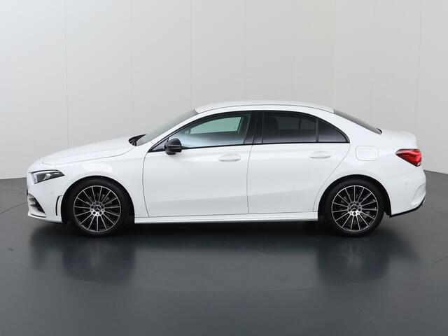 Mercedes-Benz A-KLASSE 200 Business Solution AMG | Night | Achteruitrijcamera | Sfeerverlichting | Privacybeglazing | Stoelverwarming | Apple Carplay | – foto 5