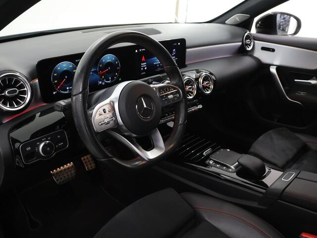 Mercedes-Benz A-KLASSE 200 Business Solution AMG | Night | Achteruitrijcamera | Sfeerverlichting | Privacybeglazing | Stoelverwarming | Apple Carplay | – foto 7