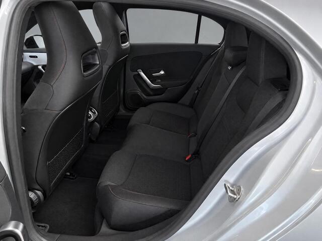 Mercedes-Benz A-KLASSE 200 Business Solution AMG – foto 8