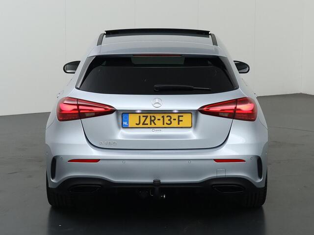 Mercedes-Benz A-KLASSE 180 Business Solution AMG | Trekhaak | Panoramaschuifdak | AMG Line Plus pakket | 19"AMG-velgen | Head-up display | Dodehoekassistent |
