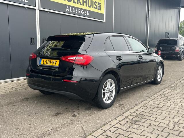 Mercedes-Benz A-KLASSE 180 d Premium