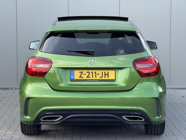Mercedes-Benz A-KLASSE 180 AMG Night | Panorama | 18" | Camera | Dealeronderhouden !