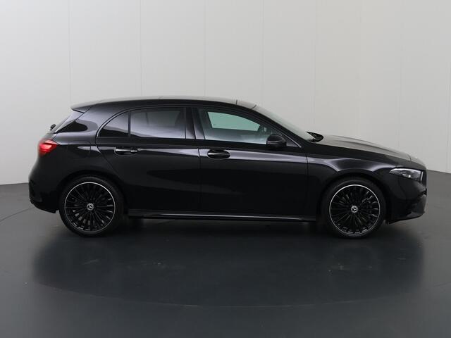 Mercedes-Benz A-KLASSE 250 e Business Solution AMG | Panoramaschuifdak | AMG Plus Line | Head up | Nightpakket | 19 inch AMG-velgen |