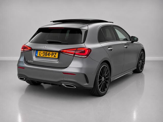 Mercedes-Benz A-KLASSE 250|AMG Premium paint|PANO |2Tone-Leer|Camera|Burmester-Audio|SfeerLicht | Premium Plus