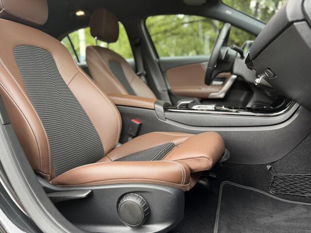 Mercedes-Benz A-KLASSE 200 Business Solution | Leder | Camera | Stoelverwarming | Nieuwe Service & APK | Garantie |